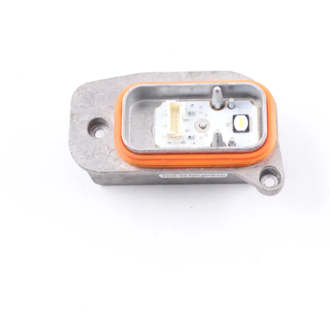 LED Module Daytime Headlight Light Right O/S Control Unit to BMW i3 I01 LCI with Part number 8495580 BMW i3 I01 LCI LED Module Daytime Headlight Light Right O/S Control Unit - SKU 8495580 - Part number 8495580