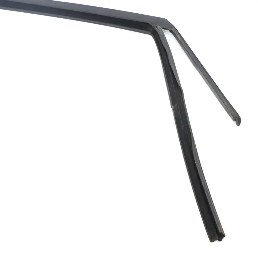 Joint de Vitrage Porte Avant Droite Scellement guides pour BMW F45 à propos du numéro de pièce 8498410 BMW F45 Joint de Vitrage Porte Avant Droite Scellement guides - SKU 8498410 - Numéro de pièce 8498410