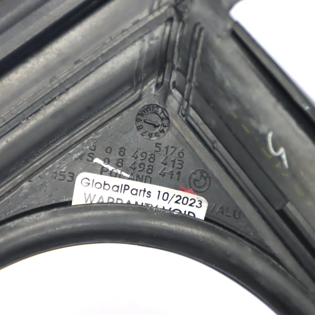 BMW F45 Joint Vitrage Porte Arrière Gauche Guide Sealing - SKU 8498411 - Numéro de pièce 8498411