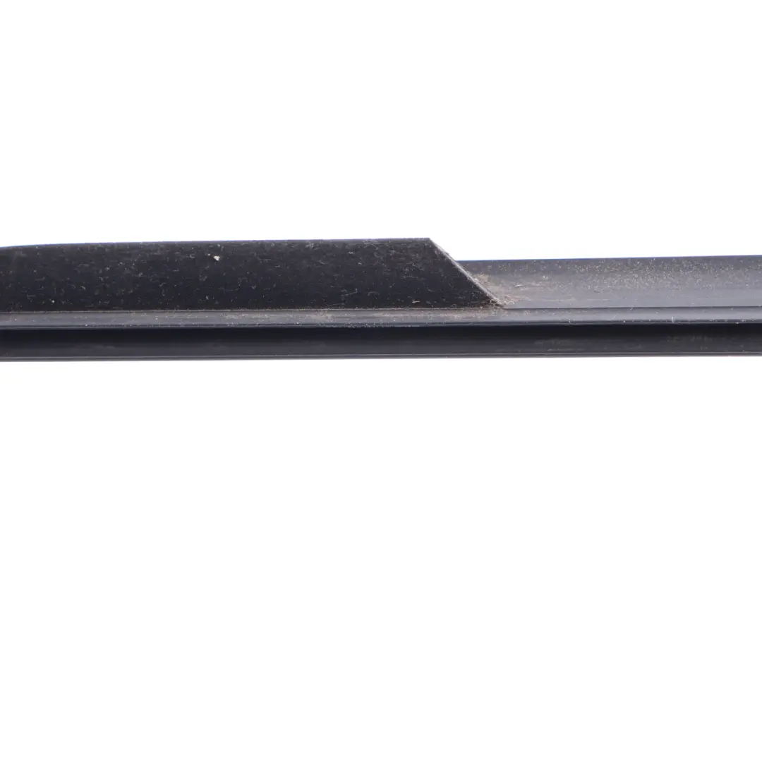  Guarnizione Per Finestrino BMW F45 F46 Anteriore Sinistra Nera - SKU 8498415 - Numero di parte 8498415