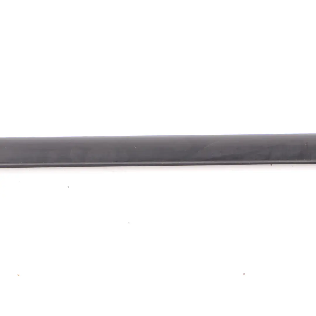  Burlete BMW F45 F46 Embellecedor Puerta Delantera Izquierda Negro - SKU 8498415 - Número de pieza 8498415