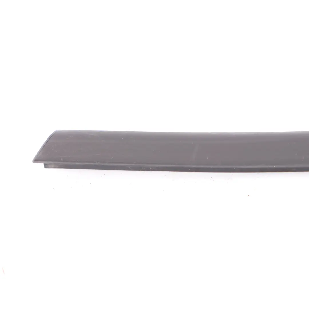  Burlete BMW F45 F46 Embellecedor Puerta Delantera Izquierda Negro - SKU 8498415 - Número de pieza 8498415