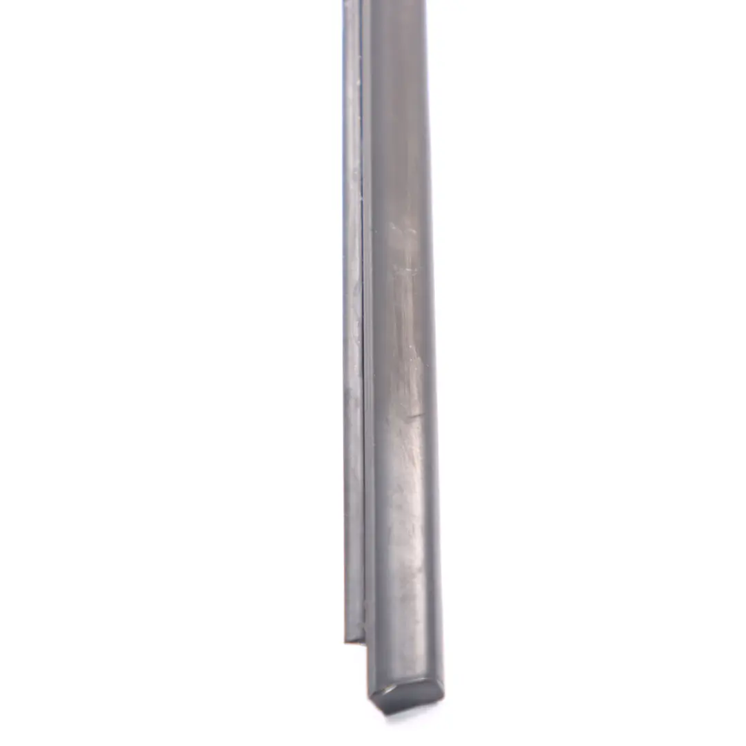 BMW F45 Joint d'étanchéité vitre porte arrière gauche Bande garniture - SKU 8498417 - Numéro de pièce 8498417