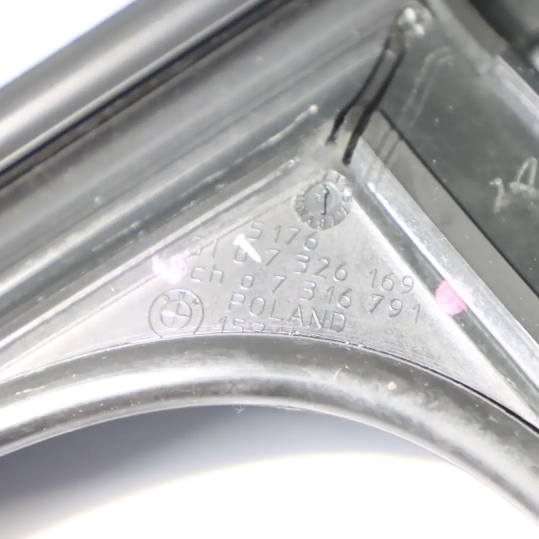 Uszczelka Prowadnica Szyby Drzwi Lewy Tył do BMW F46 Gran Tourer o numerze 8498431 BMW F46 Gran Tourer Uszczelka Prowadnica Szyby Drzwi Lewy Tył - SKU 8498431 - Numer Części 8498431