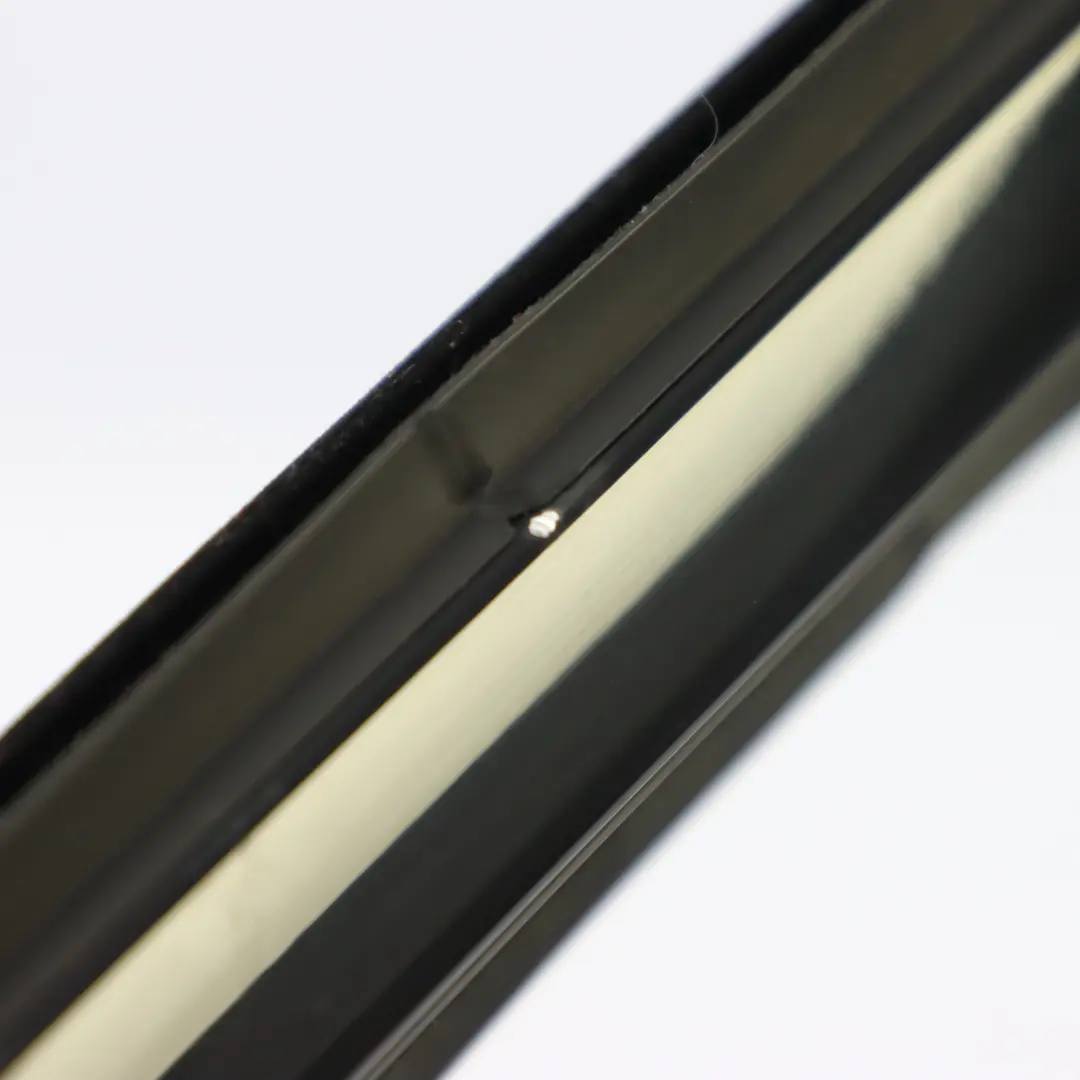 Tür Dichtung Fenster Führung Hinten Rechts Abdichtung 7326170 für BMW F46 mit Teilenummer 8498432 BMW F46 Tür Dichtung Fenster Führung Hinten Rechts Abdichtung 7326170 - SKU 8498432 - Teilenummer 8498432