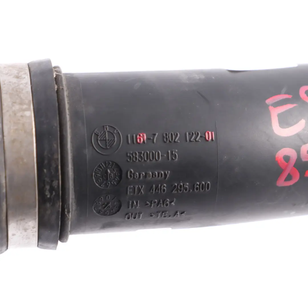 M57N2 Tubo de aire de turbo 7802122 para BMW E90 E91 E92 325d 330d 335d con número de pieza 8506078 BMW E90 E91 E92 325d 330d 335d M57N2 Tubo de aire de turbo 7802122 - SKU 8506078 - Número de pieza 8506078