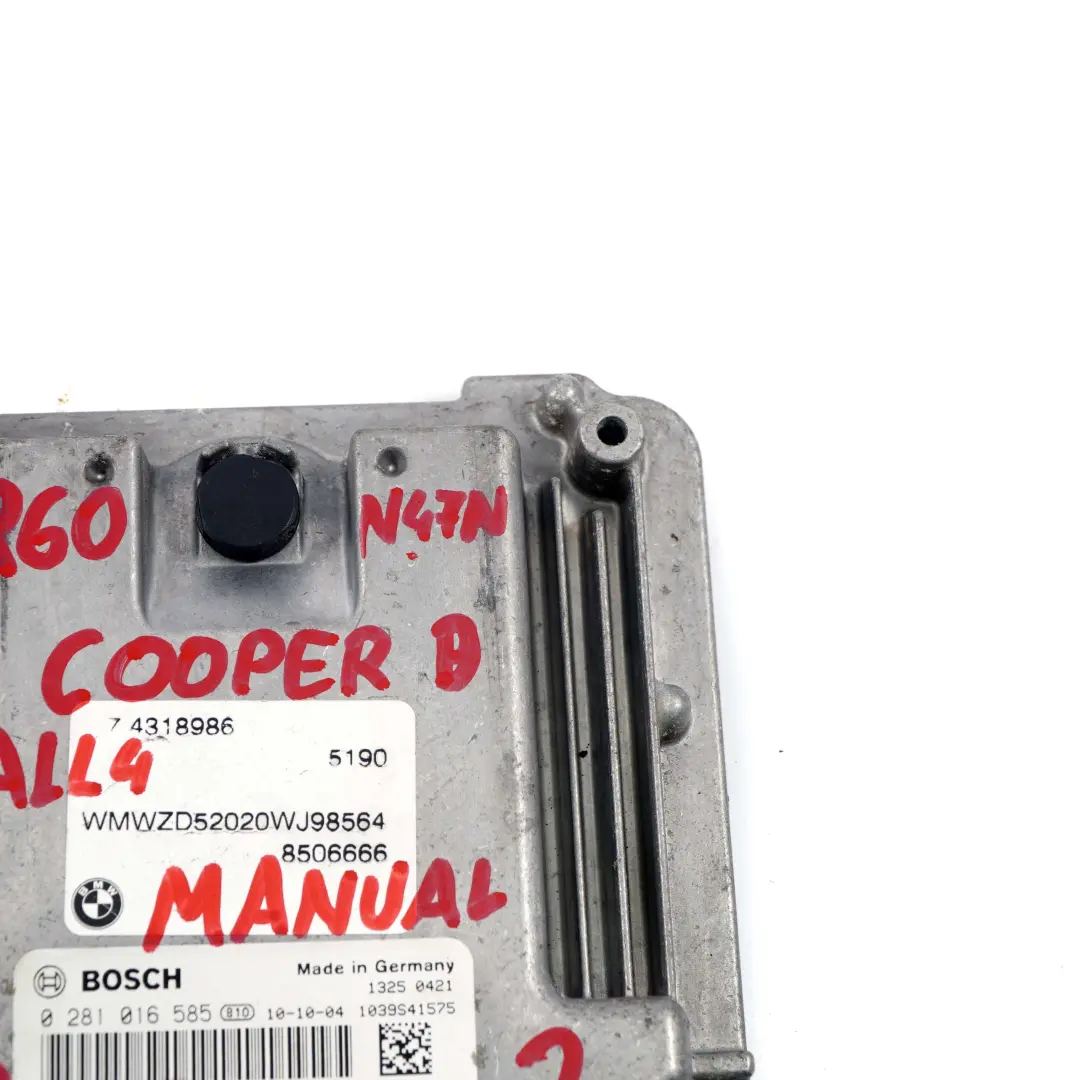 N47N Diesel Engine Control Unit ECU DDE Manuel pour Mini Cooper D R60 ALL4 à propos du numéro de pièce 8506666 Mini Cooper D R60 ALL4 N47N Diesel Engine Control Unit ECU DDE Manuel - SKU 8506666 - Numéro de pièce 8506666