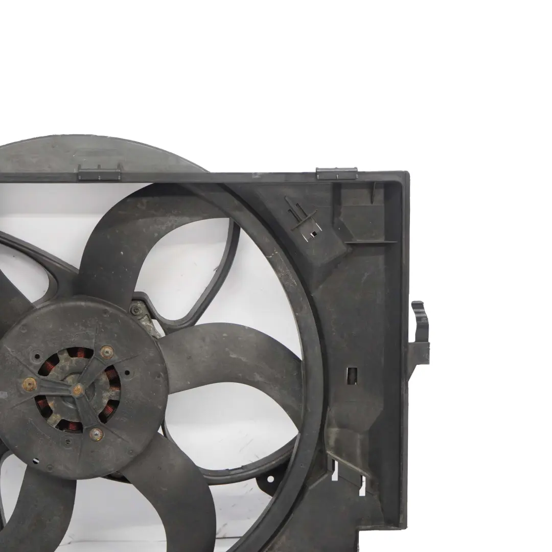 Ventola Raffreddamento BMW X1 E81 E84 E87 E90 LCI Radiatore Pusher Diesel 400W per con numero di parte 8506668 Ventola Raffreddamento BMW X1 E81 E84 E87 E90 LCI Radiatore Pusher Diesel 400W - SKU 8506668-5 - Numero di parte 8506668