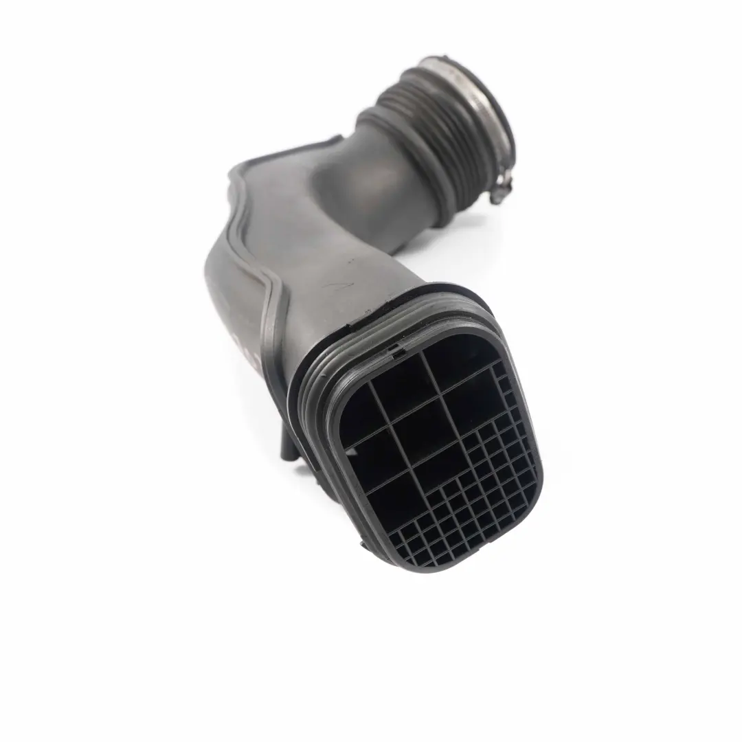 Intake Hose BMW F01 F10 F11 Diesel N57 Silencer Filtered Air Pipe Tube 7810770 to with Part number 8506702 Intake Hose BMW F01 F10 F11 Diesel N57 Silencer Filtered Air Pipe Tube 7810770 - SKU 8506702-2 - Part number 8506702