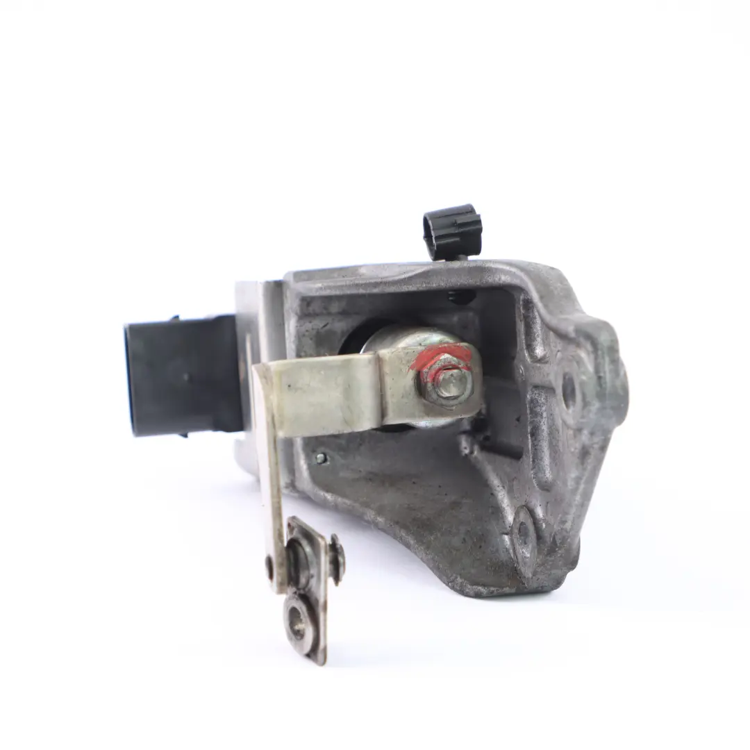 N47 Actionneur module commande turbo K006T50172 pour BMW E60 E87 LCI E81 E90 E91 E92 à propos du numéro de pièce 8506892 BMW E60 E87 LCI E81 E90 E91 E92 N47 Actionneur module commande turbo K006T50172 - SKU 8506892-12 - Numéro de pièce 8506892