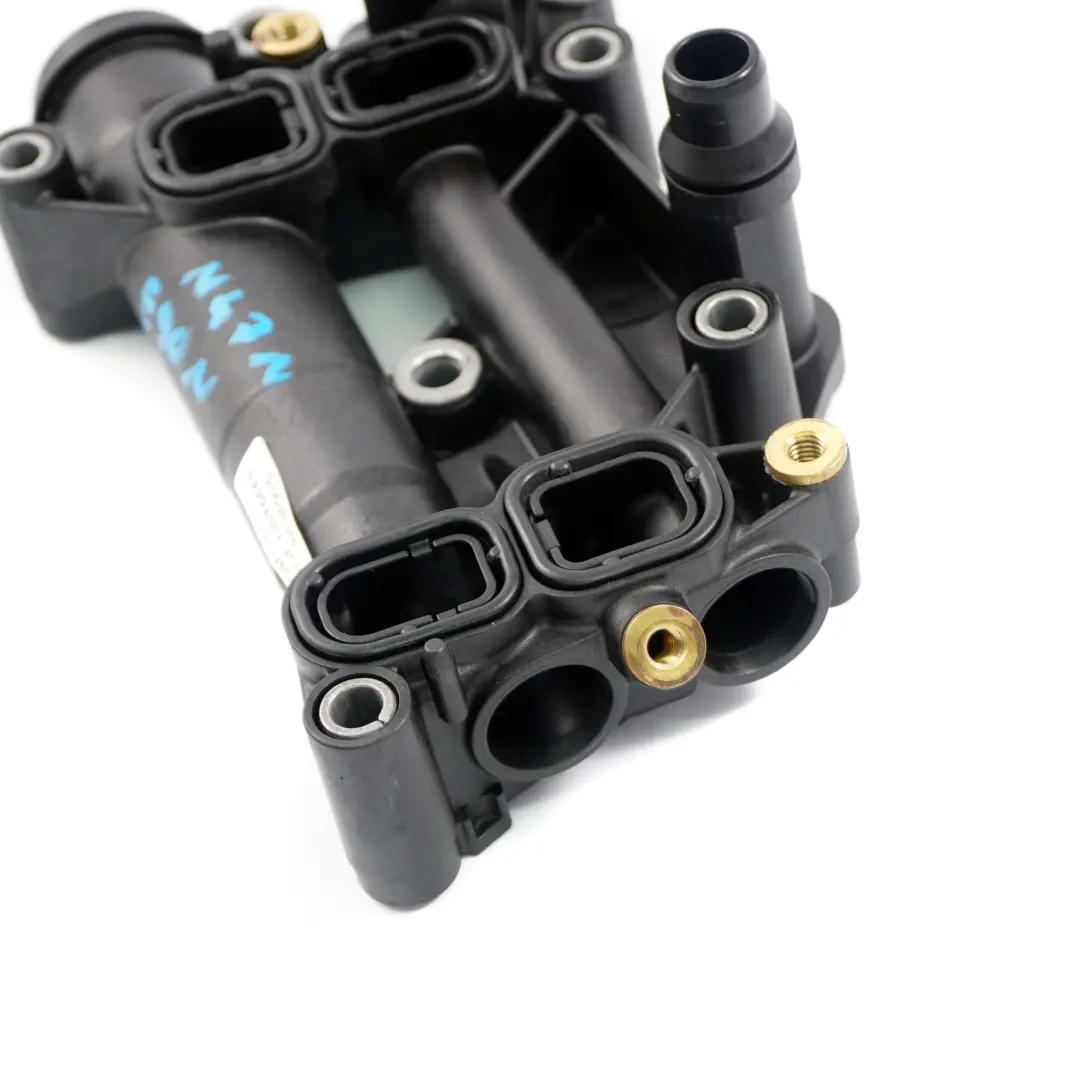 Termostato BMW E90 E91 LCI F20 F30 N47N Motore Diesel Unità Refrigerante per con numero di parte 8507694 Termostato BMW E90 E91 LCI F20 F30 N47N Motore Diesel Unità Refrigerante - SKU 8507694 - Numero di parte 8507694