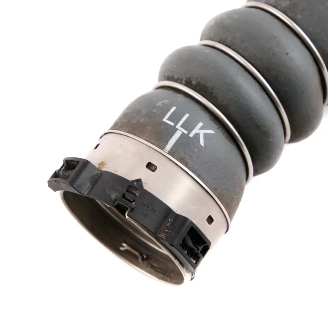 N57Z Charge Air Line Hose Intake Manifold Engine to BMW F30 F31 F32 with Part number 8507706 BMW F30 F31 F32 N57Z Charge Air Line Hose Intake Manifold Engine - SKU 8507706 - Part number 8507706