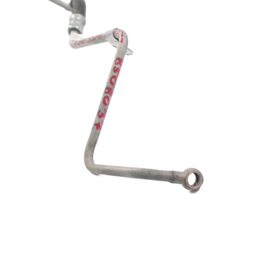 335dX 435dX N57Z Diesel Linea Tubo Olio Turbocompressore per BMW F30 F32 LCI con numero di parte 8508037 BMW F30 F32 LCI 335dX 435dX N57Z Diesel Linea Tubo Olio Turbocompressore - SKU 8508037 - Numero di parte 8508037