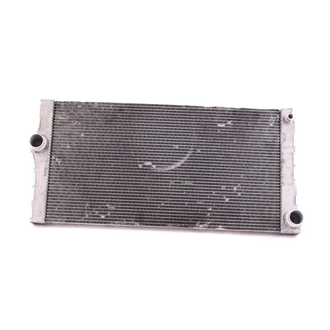 Radiateur De Refroidissement D'eau Diesel 8509176 pour BMW F01 F10 F11 F12 à propos du numéro de pièce 8509175 BMW F01 F10 F11 F12 Radiateur De Refroidissement D'eau Diesel 8509176 - SKU 8509175 - Numéro de pièce 8509175