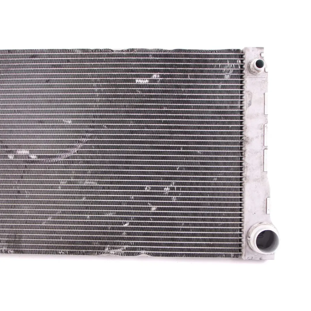 Radiateur De Refroidissement D'eau Diesel 8509176 pour BMW F01 F10 F11 F12 à propos du numéro de pièce 8509175 BMW F01 F10 F11 F12 Radiateur De Refroidissement D'eau Diesel 8509176 - SKU 8509175 - Numéro de pièce 8509175
