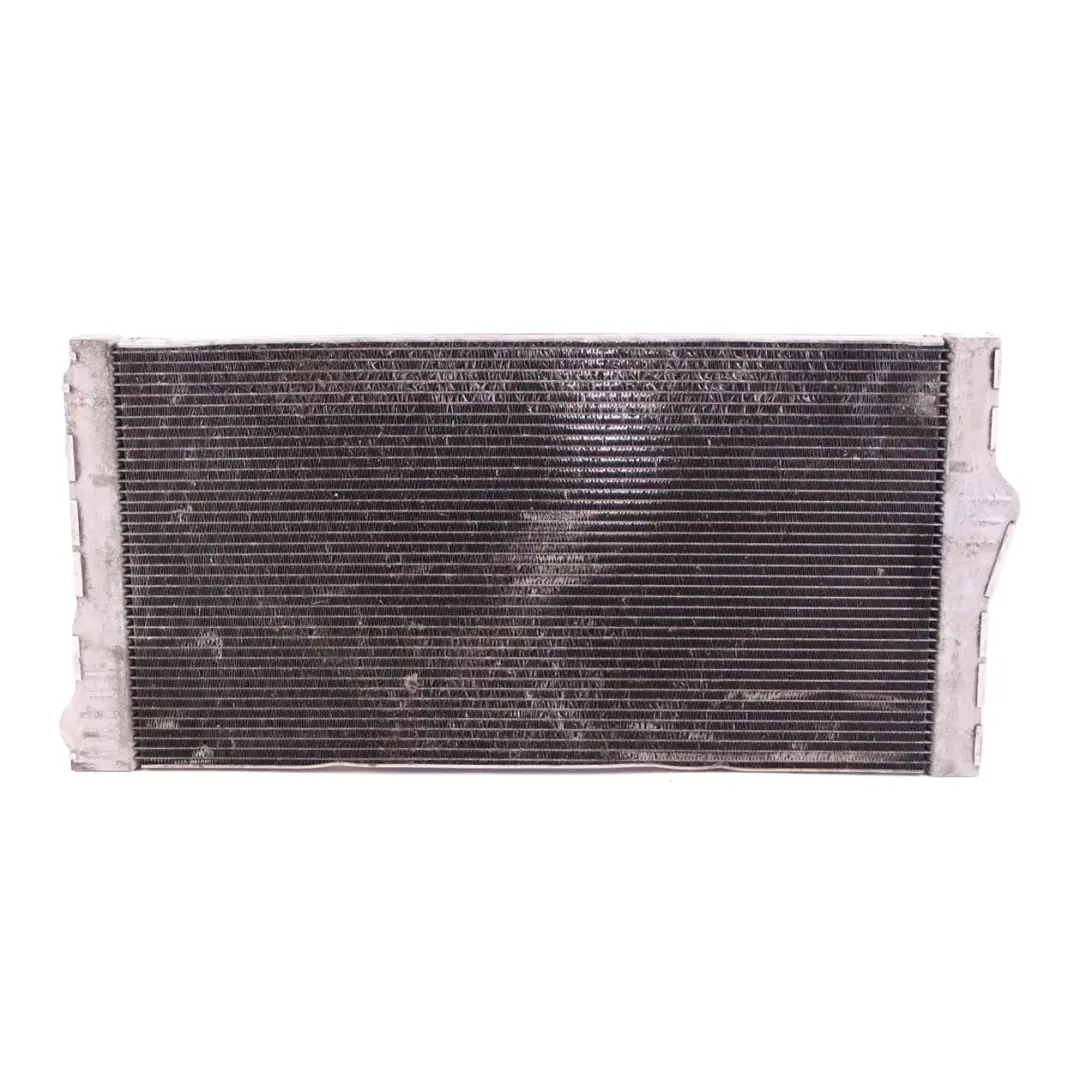 Refrigeración Por Agua Radiador 8509176 para BMW F01 F10 F11 F12 Diesel con número de pieza 8509175 BMW F01 F10 F11 F12 Diesel Refrigeración Por Agua Radiador 8509176 - SKU 8509175 - Número de pieza 8509175