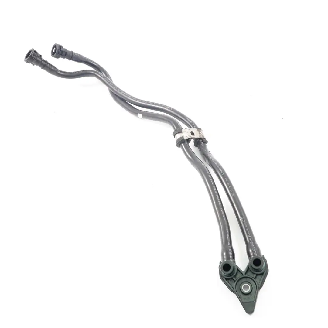  Tubo raffreddamento olio BMW E90 E91 LCI E93 F01 F02 N57 Tubo Radiatore 7809802 - SKU 8509432-1 - Numero di parte 8509432
