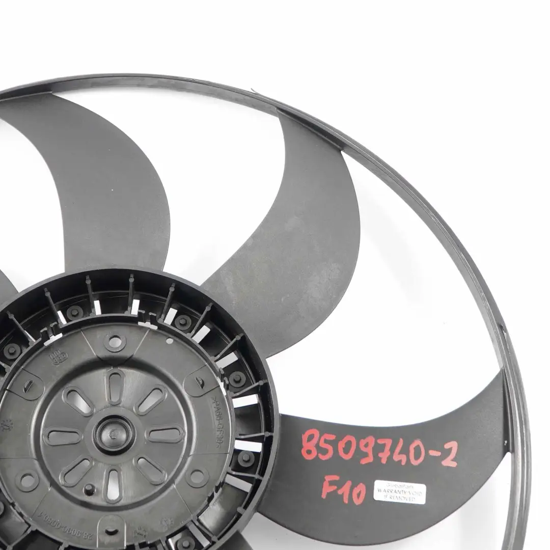 Ventilateur radiateur BMW F10 F11 Refroidissement Boîtier pour à propos du numéro de pièce 8509740 Ventilateur radiateur BMW F10 F11 Refroidissement Boîtier - SKU 8509740-2 - Numéro de pièce 8509740