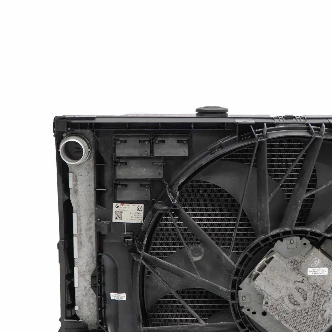 Cooling Radiator BMW F10 F11 Radiator Pack Fan Shroud 400W to Engine with Part number 8509740 Engine Cooling Radiator BMW F10 F11 Radiator Pack Fan Shroud 400W - SKU 8509740-3 - Part number 8509740