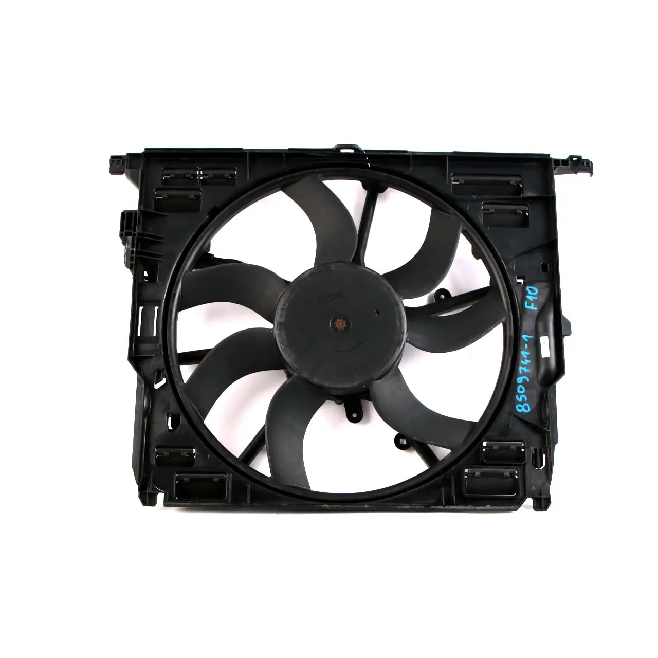 BMW F01 F02 F10 F11 F12 Radiator Fan Housing Frame 600W 8509741