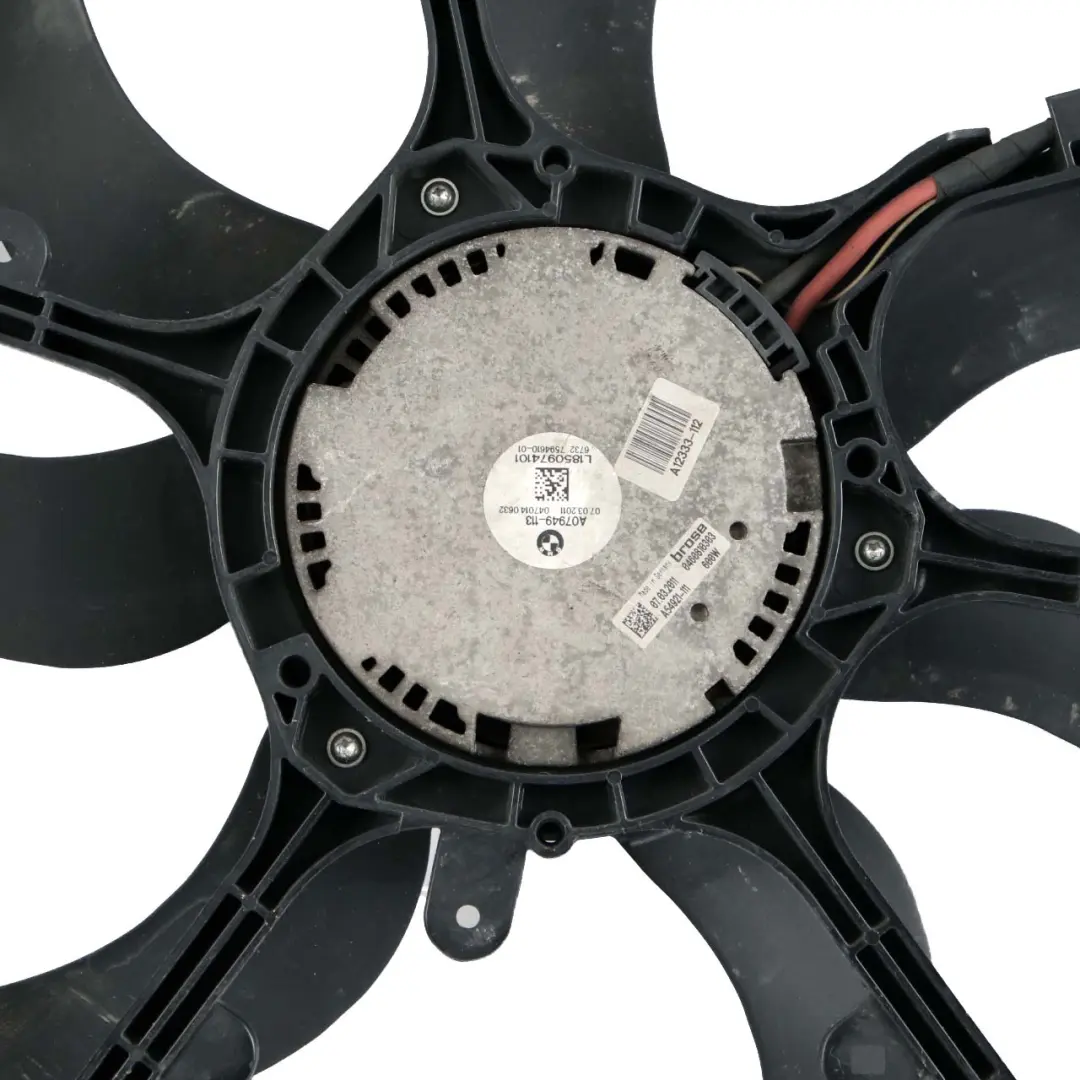 Obudowa Wentylatora Chłodnicy 600W do BMW F01 F02 F10 F11 F12 o numerze 8509741 BMW F01 F02 F10 F11 F12 Obudowa Wentylatora Chłodnicy 600W - SKU 8509741-1 - Numer Części 8509741