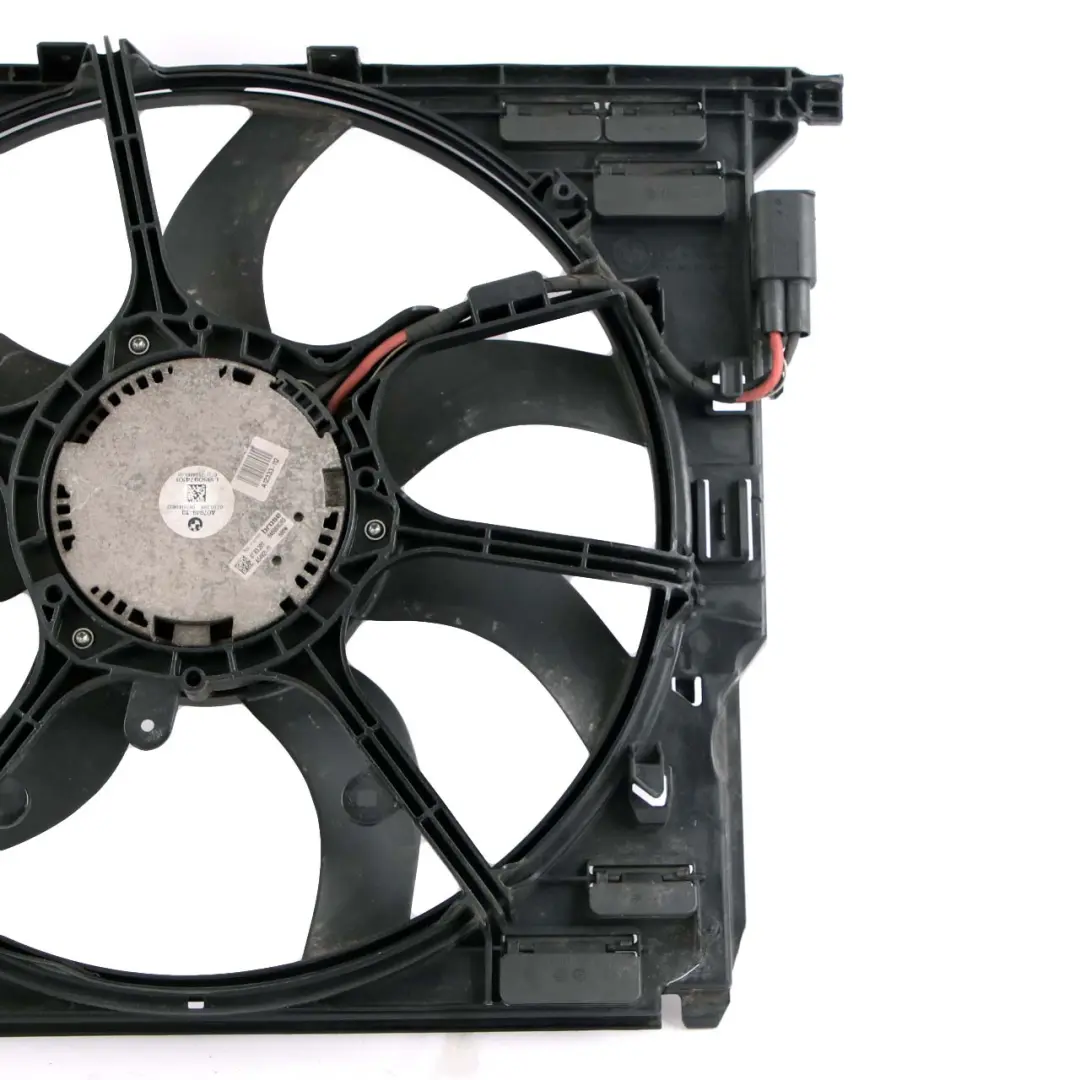 Radiatore Ventola Alloggiamento Telaio 600W per BMW F01 F02 F10 F11 F12 con numero di parte 8509741 BMW F01 F02 F10 F11 F12 Radiatore Ventola Alloggiamento Telaio 600W - SKU 8509741-1 - Numero di parte 8509741