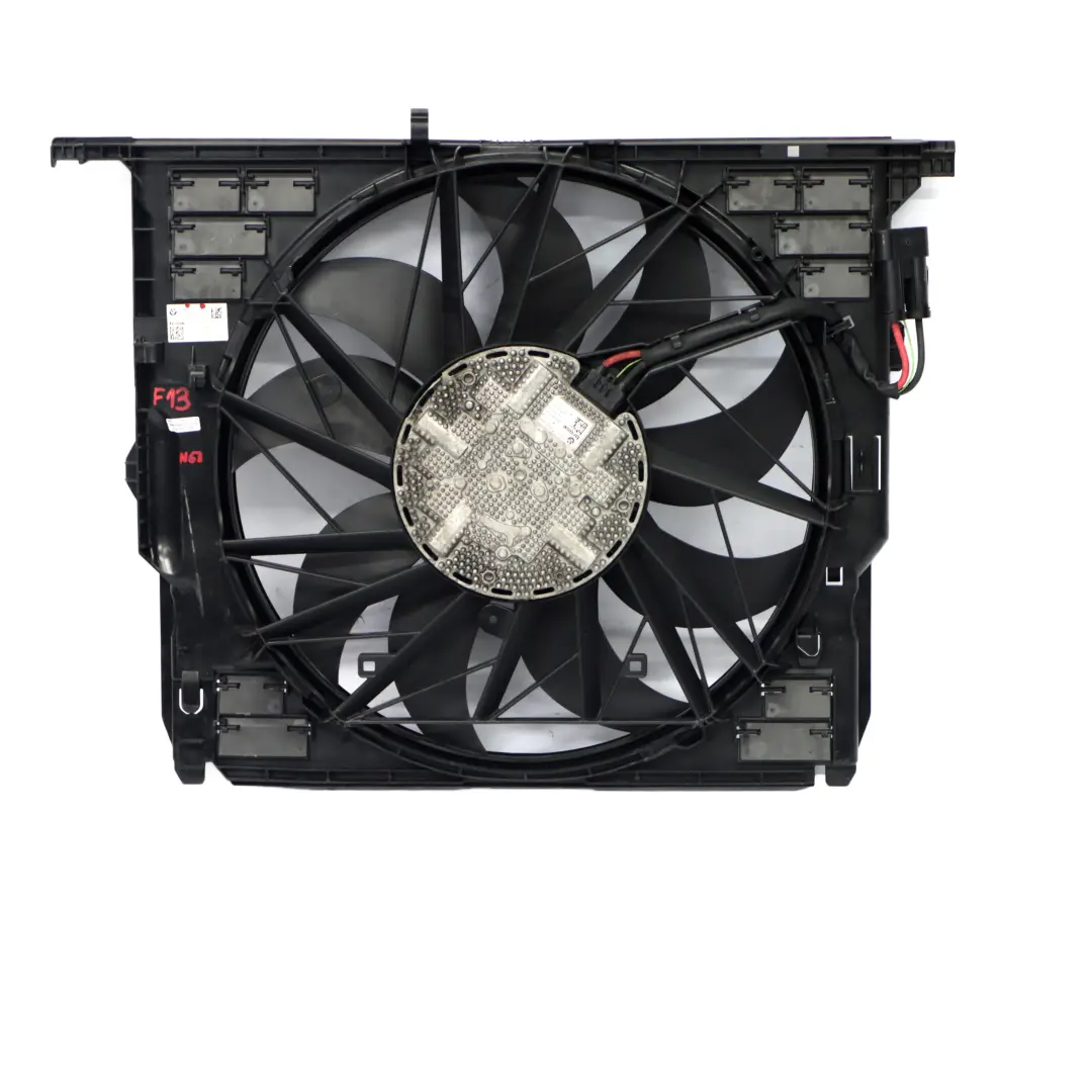 Ventilador Radiador Carcasa Ventilador 850W para BMW F10 F11 F12 F13 con número de pieza 8509743 BMW F10 F11 F12 F13 Ventilador Radiador Carcasa Ventilador 850W - SKU 8509743 - Número de pieza 8509743