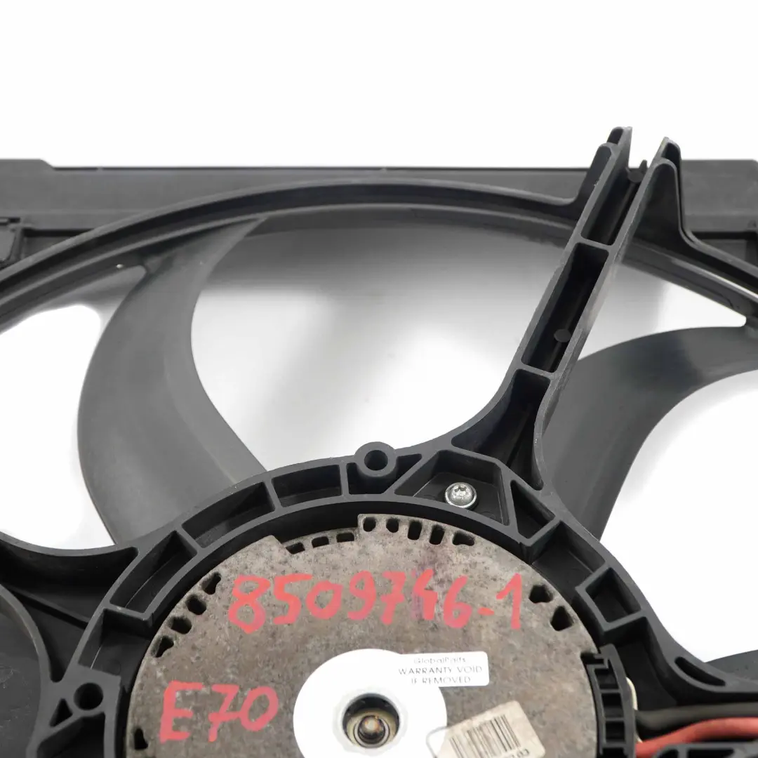 3.0sd M57N2 Carcasa Ventilador Refrigeración Motor 600W para BMW X5 E70 3.0d con número de pieza 8509746 BMW X5 E70 3.0d 3.0sd M57N2 Carcasa Ventilador Refrigeración Motor 600W - SKU 8509746-1 - Número de pieza 8509746