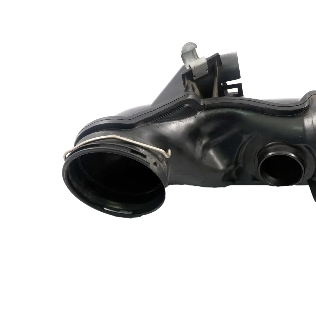335dX N57Z Rura Dolot Powietrza do BMW F30 o numerze 8509817 BMW F30 335dX N57Z Rura Dolot Powietrza - SKU 8509817 - Numer Części 8509817