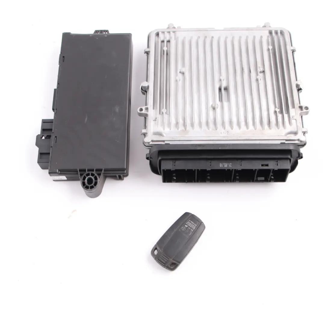 N57 245HP ECU Motore Kit DDE CAS3 Chiave per BMW E90 E91 LCI E92 330d Diesel con numero di parte 8510221 BMW E90 E91 LCI E92 330d Diesel N57 245HP ECU Motore Kit DDE CAS3 Chiave - SKU 8510221-10 - Numero di parte 8510221