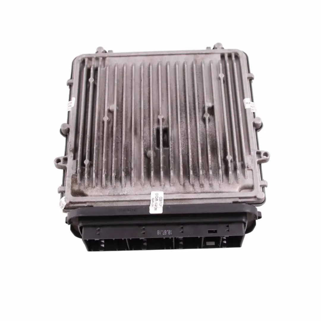 N57 204HP Engine Control Unit ECU Module DDE Automatic to BMW F10 F11 525d with Part number 8510643 BMW F10 F11 525d N57 204HP Engine Control Unit ECU Module DDE Automatic - SKU 8510643 - Part number 8510643