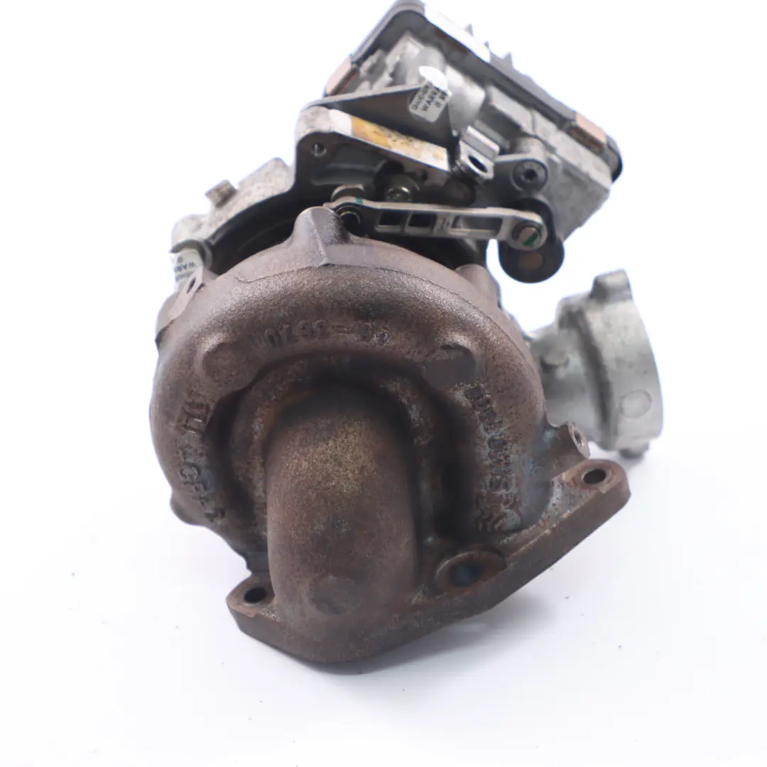 BMW F30 F32 LCI 335dX 435dX N57Z Carcasa Tapa Pieza Turbocompresor Turbo - SKU 8510943-3 - Número de pieza 8510943