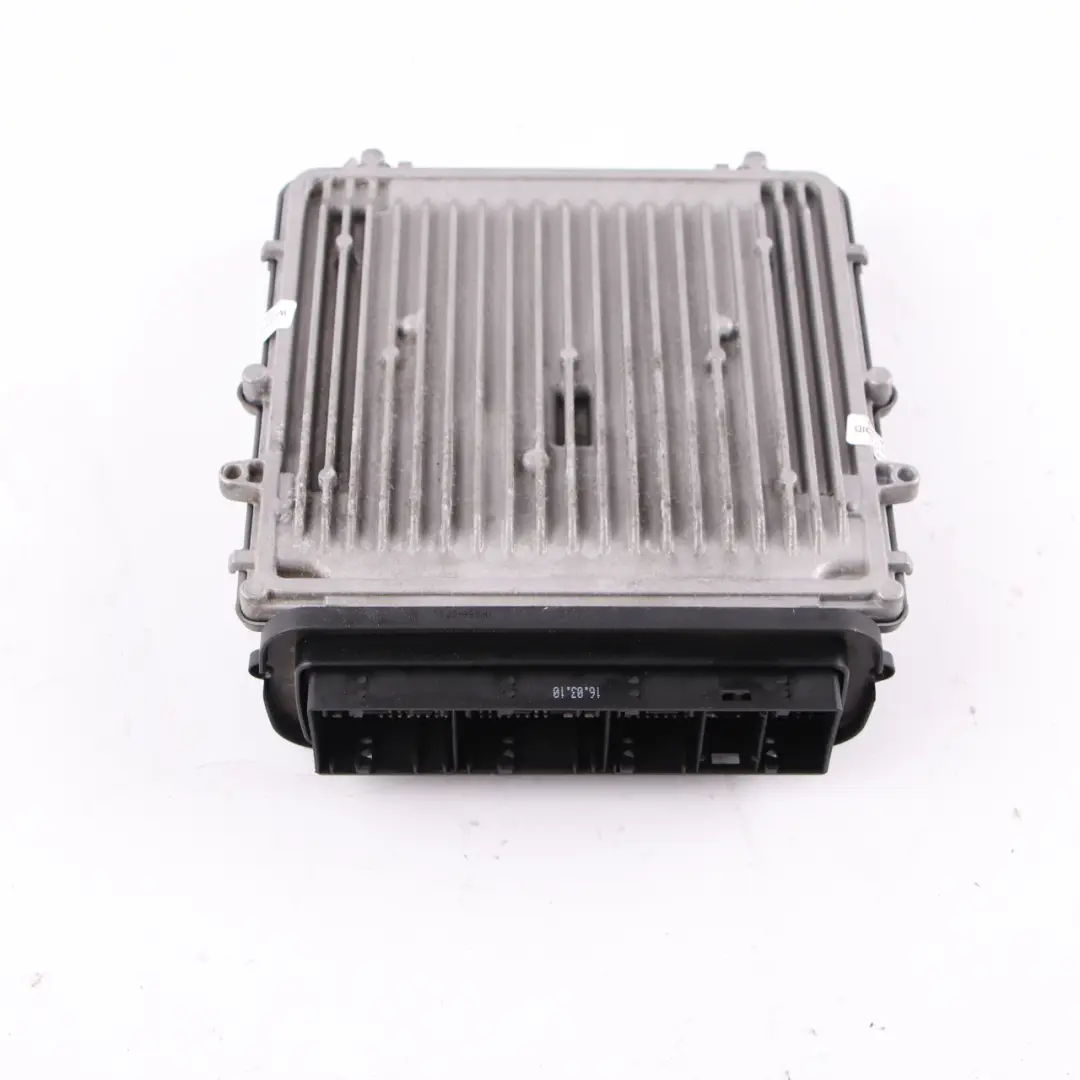 N57 204HP Engine Control Unit ECU Module DDE Automatic to BMW F10 F11 525d with Part number 8511385 BMW F10 F11 525d N57 204HP Engine Control Unit ECU Module DDE Automatic - SKU 8511385 - Part number 8511385