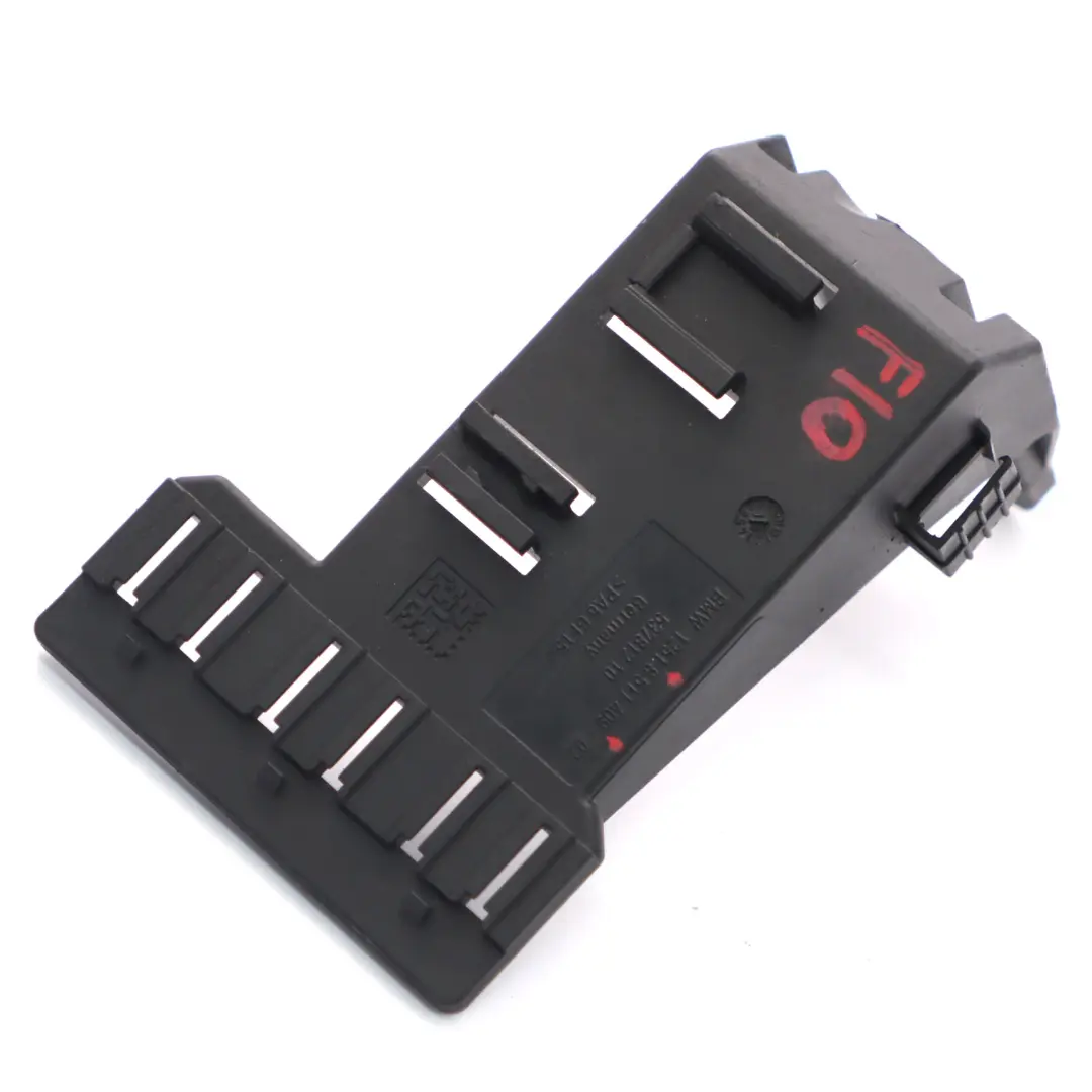 N57N Module l'unité contrôle Boîtier Couvercle Support pour BMW F10 F11 à propos du numéro de pièce 8511409 BMW F10 F11 N57N Module l'unité contrôle Boîtier Couvercle Support - SKU 8511409 - Numéro de pièce 8511409