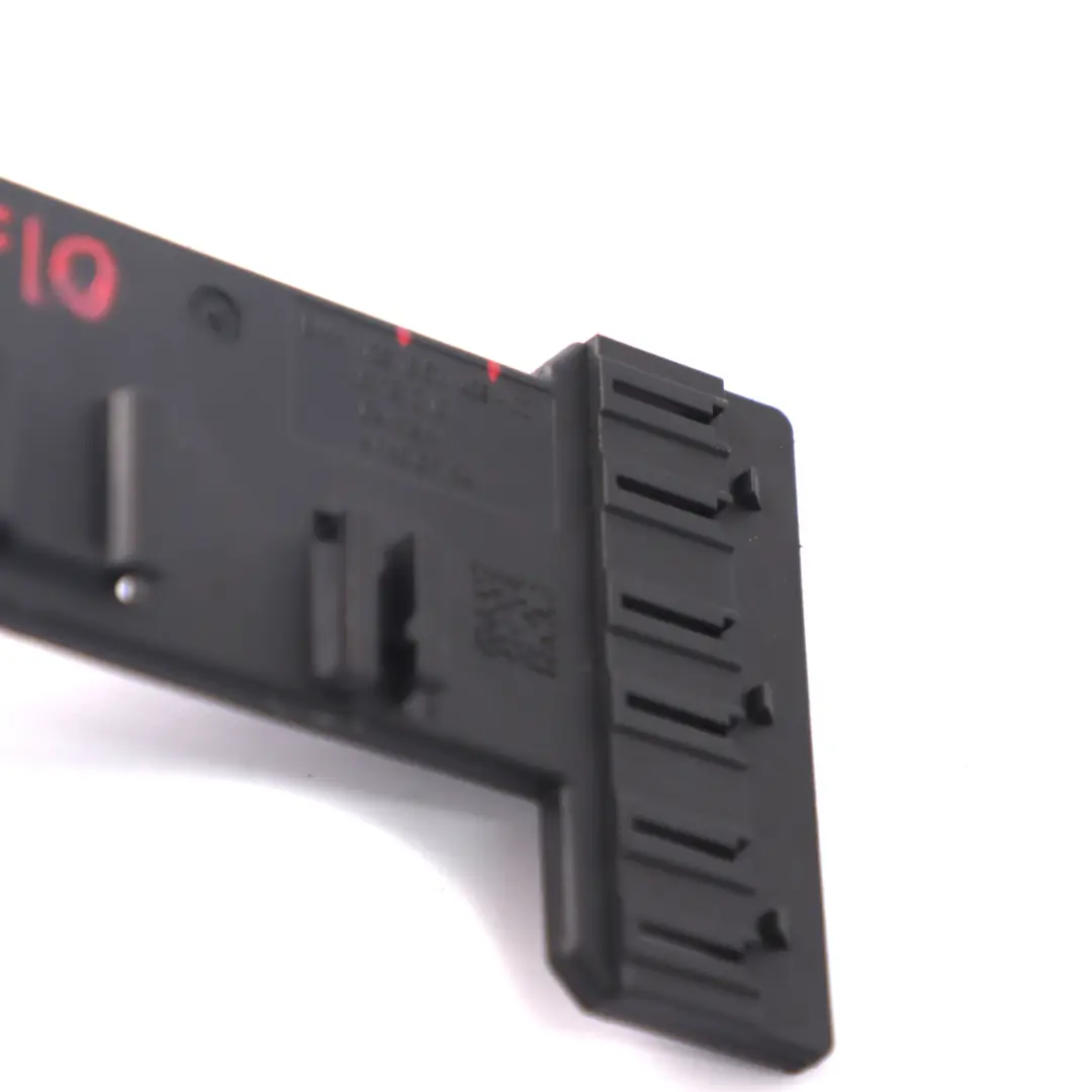 N57N Modulo controllo Staffa coperchio scatola Montaggio per BMW F10 F11 con numero di parte 8511409 BMW F10 F11 N57N Modulo controllo Staffa coperchio scatola Montaggio - SKU 8511409 - Numero di parte 8511409