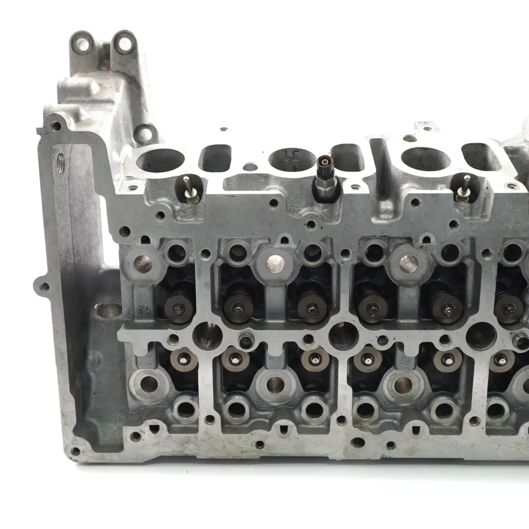  Cylinder Head BMW F20 F21 LCI 114d 116d Diesel B37 Engine - SKU 8513677 - Part number 8513677