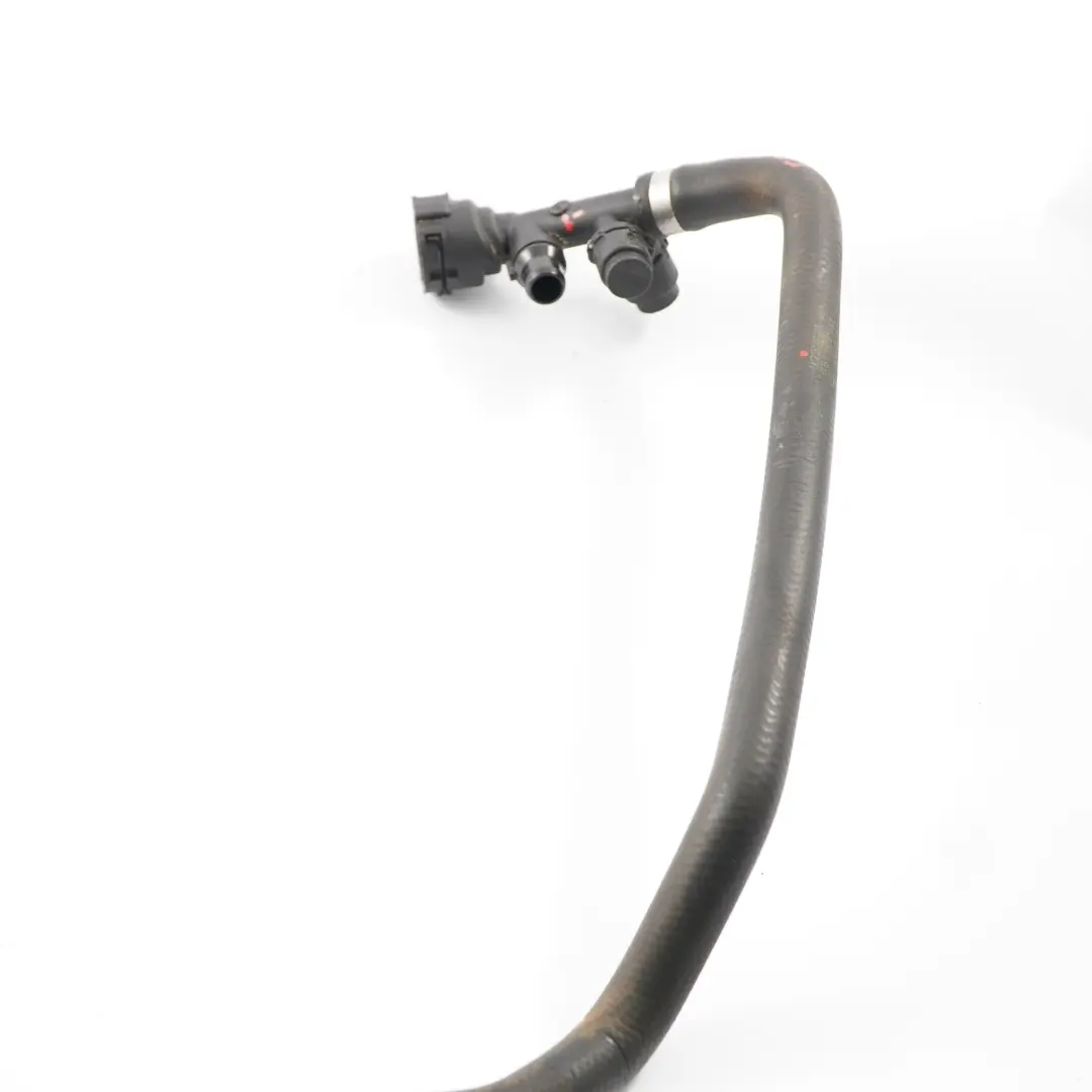 Tubo dell'acqua BMW X3 F25 X4 F26 B47 Linea serbatoio di espansione refrigerante per con numero di parte 8514071 Tubo dell'acqua BMW X3 F25 X4 F26 B47 Linea serbatoio di espansione refrigerante - SKU 8514071-1 - Numero di parte 8514071