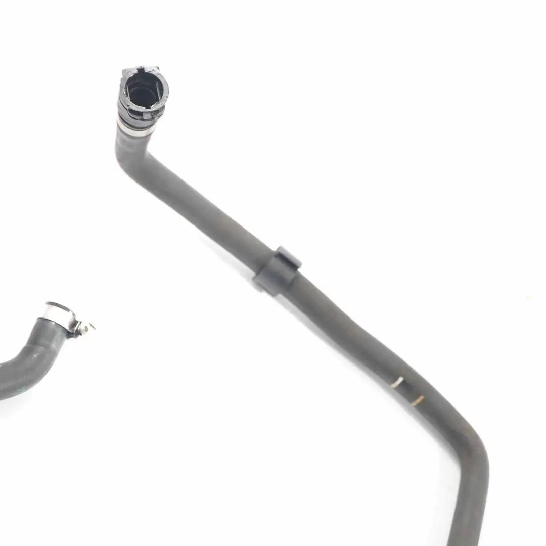 Tubo dell'acqua BMW X3 F25 X4 F26 B47 Linea tubo serbatoio refrigerante per con numero di parte 8514071 Tubo dell'acqua BMW X3 F25 X4 F26 B47 Linea tubo serbatoio refrigerante - SKU 8514071 - Numero di parte 8514071