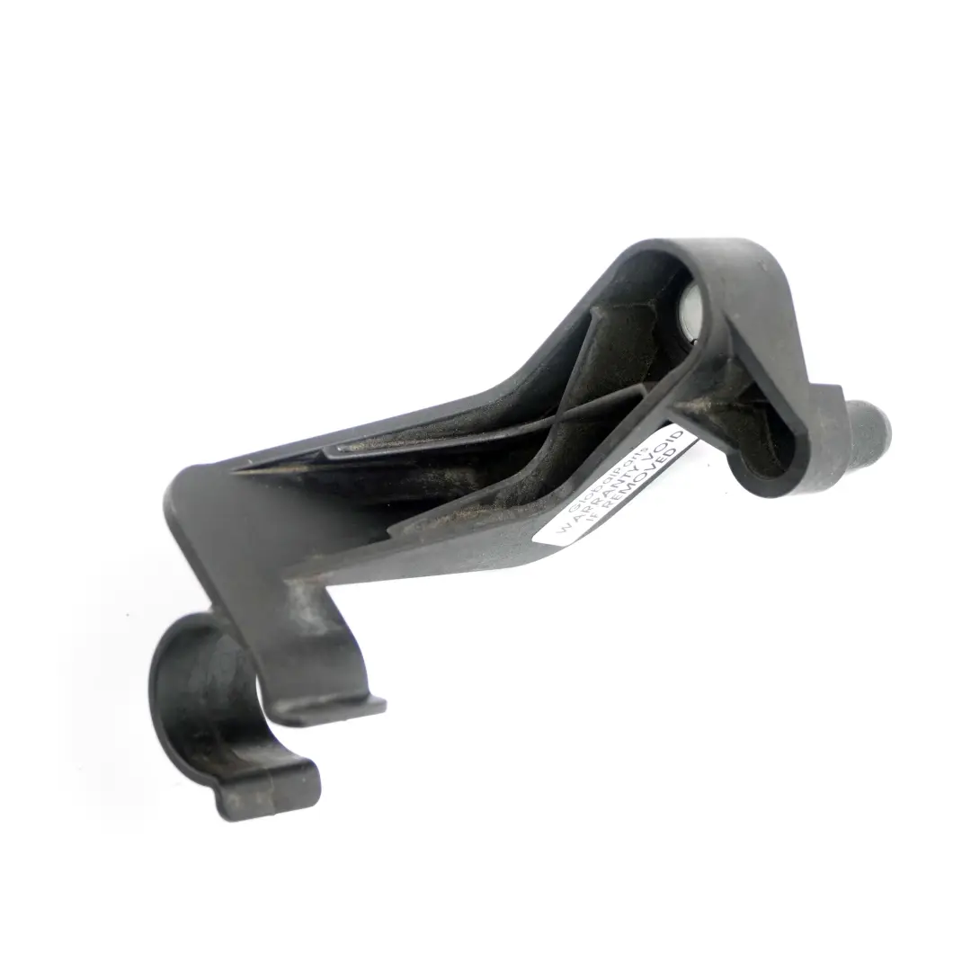 N47N Tubo De refrigerante Soporte De manguera para BMW F20 F21 F30 F31 con número de pieza 8514168 BMW F20 F21 F30 F31 N47N Tubo De refrigerante Soporte De manguera - SKU 8514168 - Número de pieza 8514168
