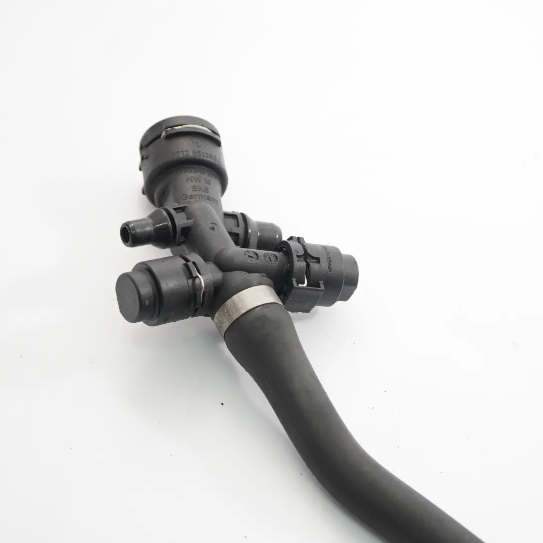 Tuyau de refroidissement BMW X5 F15 X6 F16 Diesel N57 Expansion Tank Water Pump pour à propos du numéro de pièce 8514220 Tuyau de refroidissement BMW X5 F15 X6 F16 Diesel N57 Expansion Tank Water Pump - SKU 8514220 - Numéro de pièce 8514220