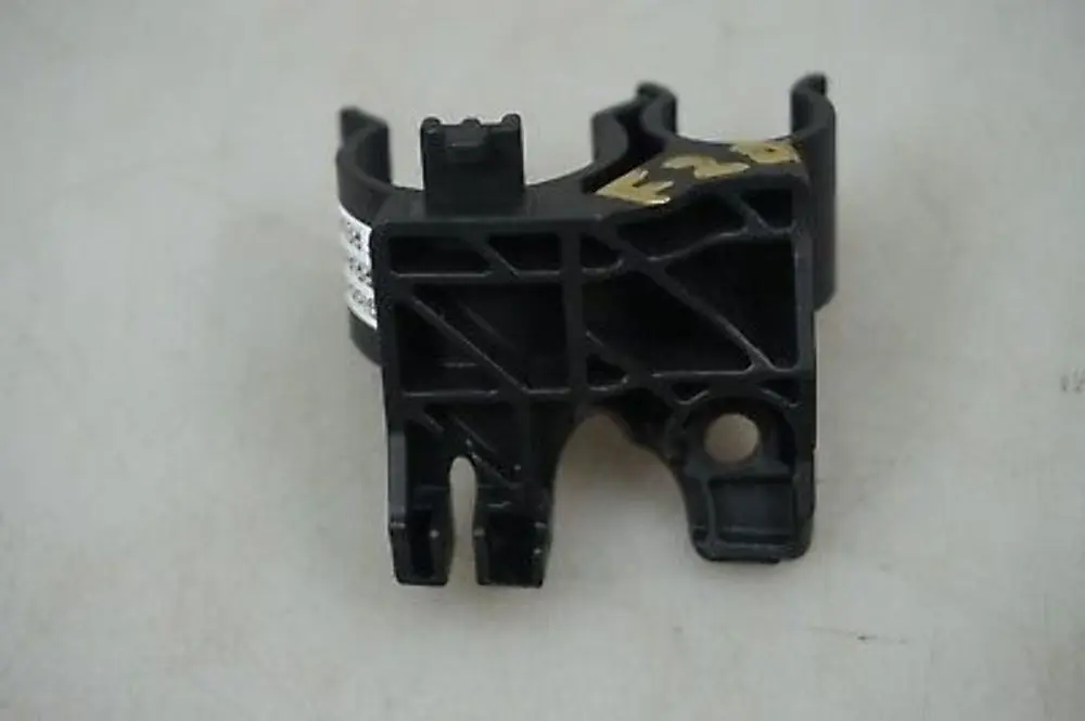 Holder Cable Harness Fixings to BMW F20 F21 F30 F31 with Part number 8514473 BMW F20 F21 F30 F31 Holder Cable Harness Fixings - SKU 8514473 - Part number 8514473