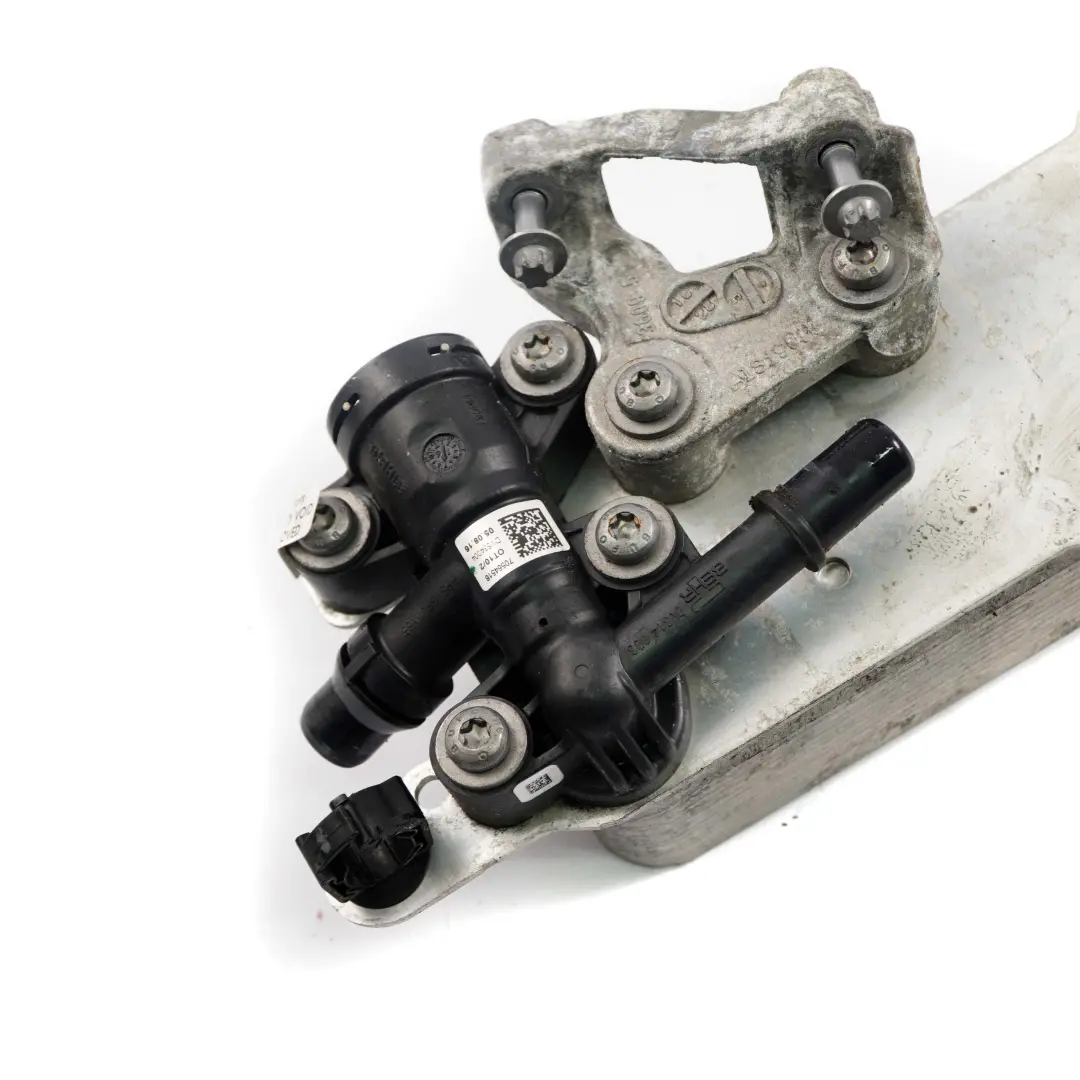 Refroidisseur Huile BMW F20 F21 F30 F31 LCI Transmission Boîte Vitesses pour à propos du numéro de pièce 8514515 Refroidisseur Huile BMW F20 F21 F30 F31 LCI Transmission Boîte Vitesses - SKU 8514515 - Numéro de pièce 8514515