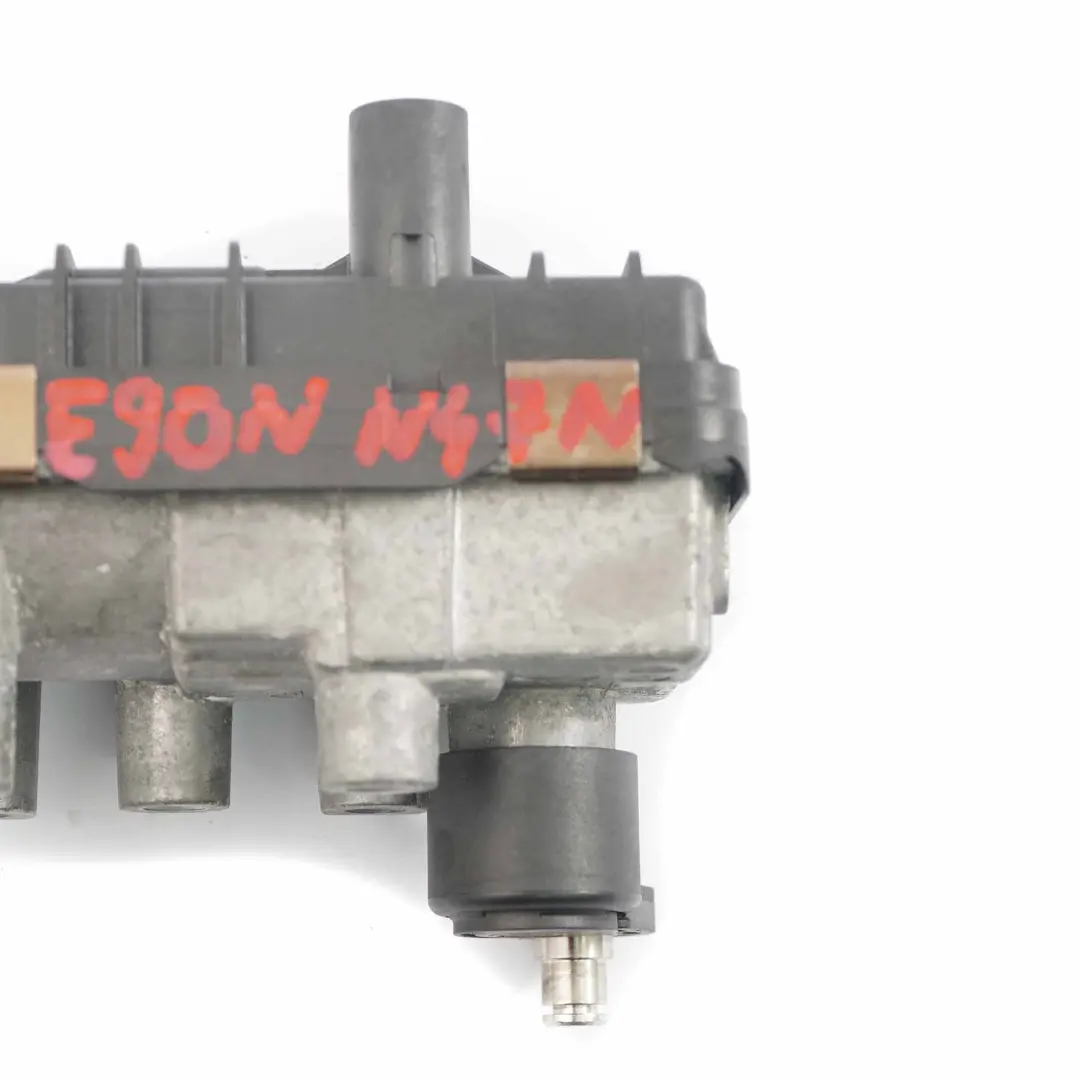 Attuatore Unità Controllo 49335-19411 N47N 6NW010430 per BMW E90 LCI Turbo Charger con numero di parte 8515188 BMW E90 LCI Turbo Charger Attuatore Unità Controllo 49335-19411 N47N 6NW010430 - SKU 8515188-5 - Numero di parte 8515188