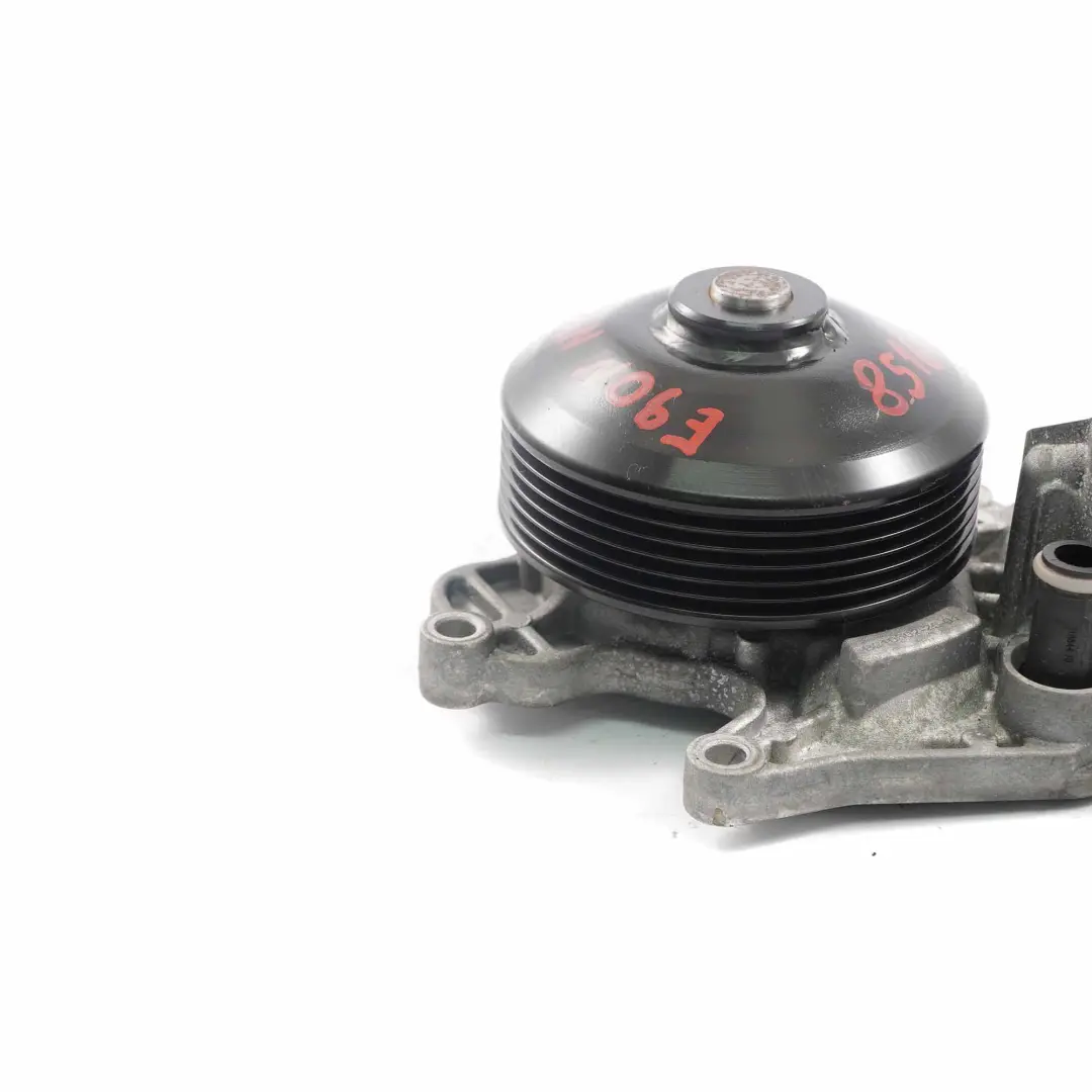 Water Pump BMW E90 LCI F10 F20 F30 Diesel N47N Coolant Water Unit to Engine with Part number 8516204 Engine Water Pump BMW E90 LCI F10 F20 F30 Diesel N47N Coolant Water Unit - SKU 8516204-1 - Part number 8516204