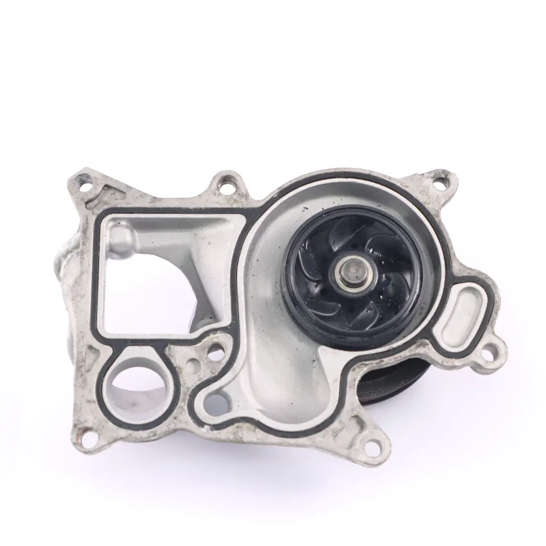 N47N Pompe A l'Eau Mecaniquement pour BMW E90 LCI F10 F11 F20 F30 Diesel à propos du numéro de pièce 8516204 BMW E90 LCI F10 F11 F20 F30 Diesel N47N Pompe A l'Eau Mecaniquement - SKU 8516204-2 - Numéro de pièce 8516204