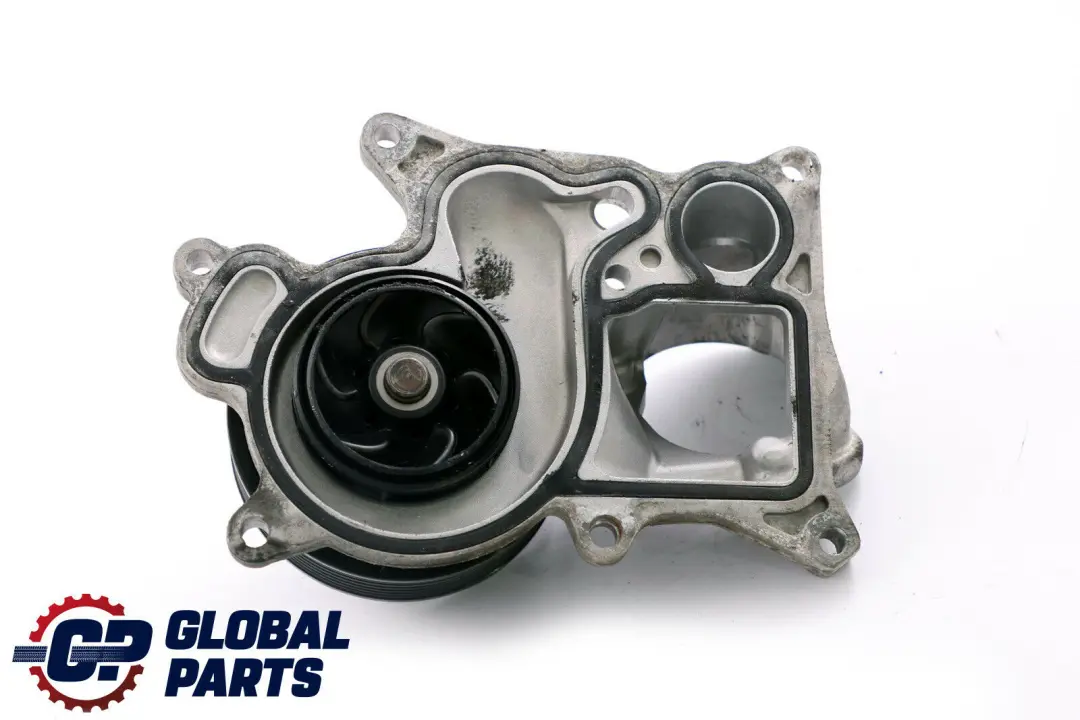  Wasser Pumpe BMW E90 E91 LCI F10 F11 F20 F30 Diesel N47N Motorkühlung - SKU 8516204 - Teilenummer 8516204