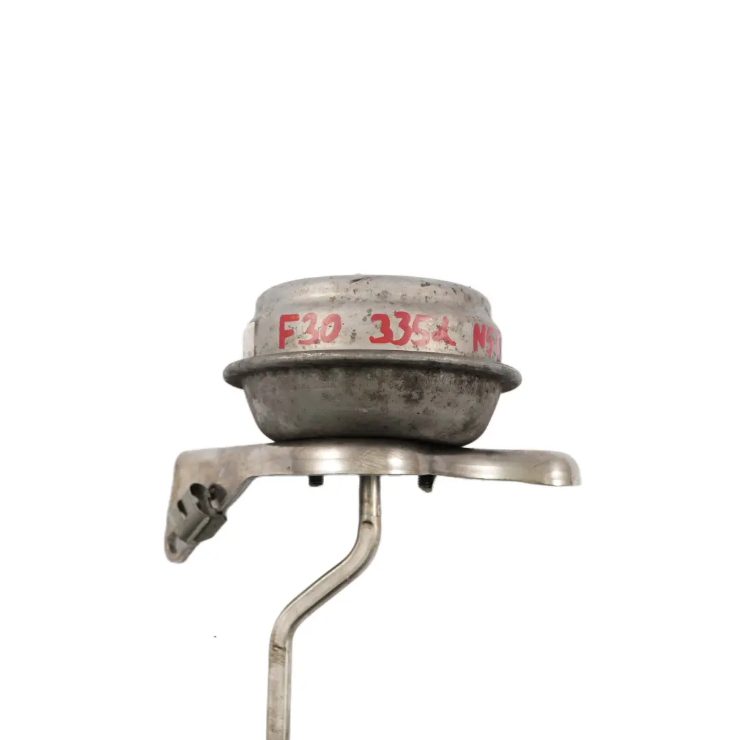 335dX Gruszka zawór podciśnienia turbo do BMW F30 o numerze 8516496 BMW F30 335dX Gruszka zawór podciśnienia turbo - SKU 8516496 - Numer Części 8516496