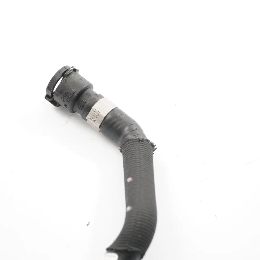 N57Z Wąż Przewód Płynu Chłodzącego do BMW F13 F12 F01 F07 o numerze 8517081 BMW F13 F12 F01 F07 N57Z Wąż Przewód Płynu Chłodzącego - SKU 8517081 - Numer Części 8517081