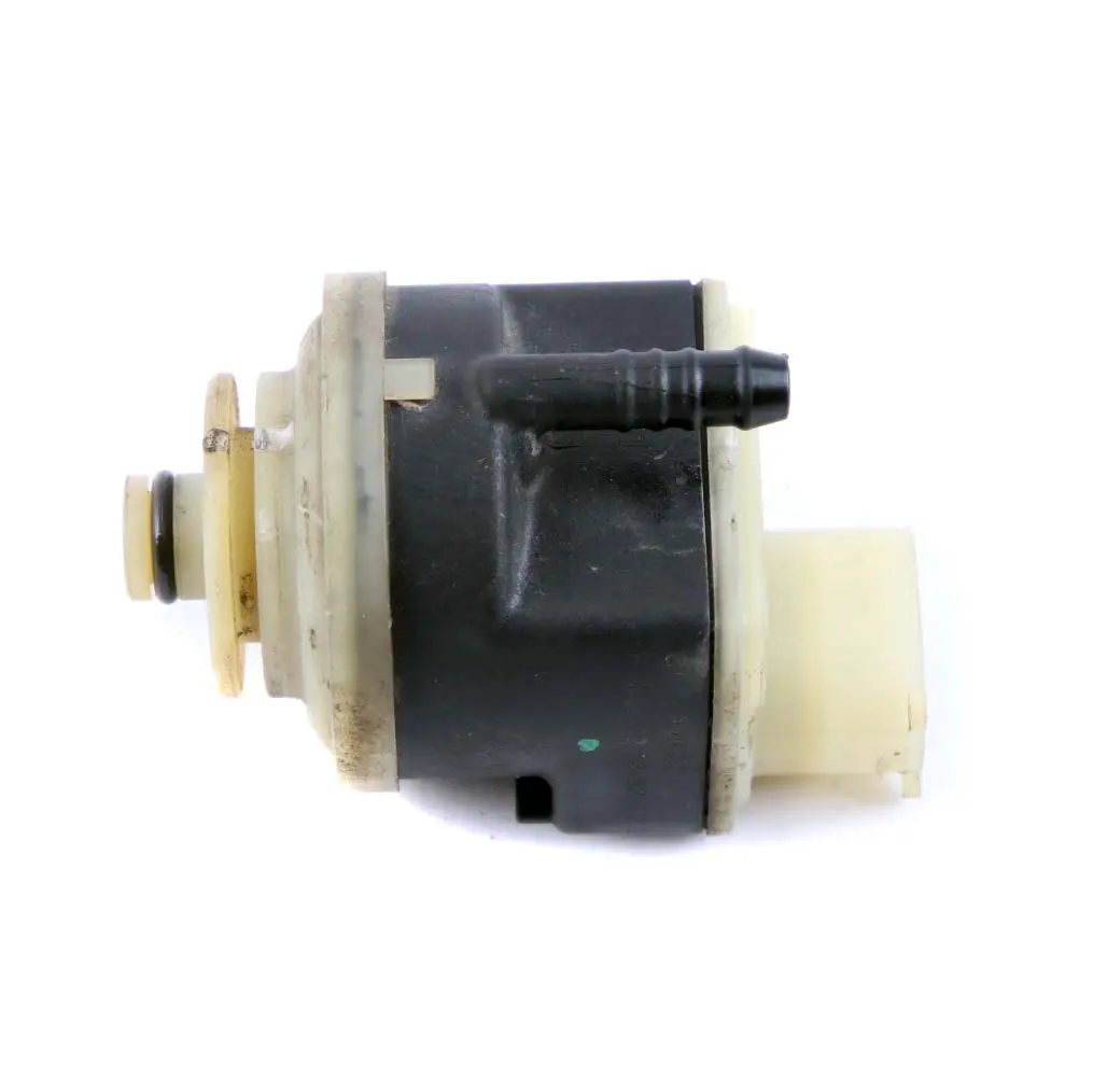 BMW 1 5 E60 E61 E81 E87 LCI F10 F11 Fuel Heating Pump 3 Pins Diesel - SKU 8517897-1 - Part number 8517897