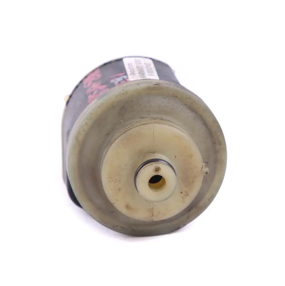 Filter Heater Strainer Heating 3 Pin to BMW E90 E91 E92 E93 Fuel with Part number 8517898 BMW E90 E91 E92 E93 Fuel Filter Heater Strainer Heating 3 Pin - SKU 8517898 - Part number 8517898